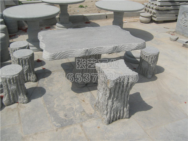 石桌、石凳