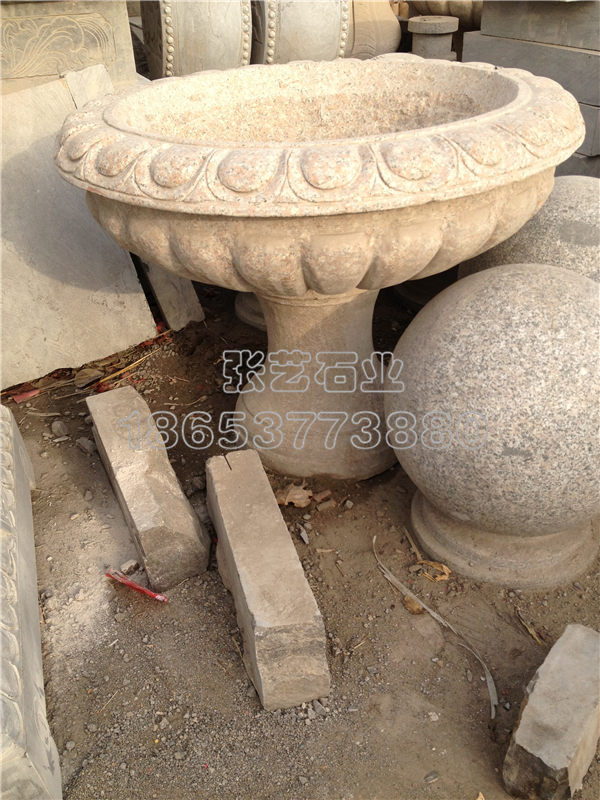 黃銹石石雕花缽，石花盆