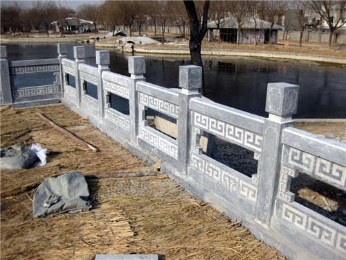 人工湖防護(hù)欄石欄桿