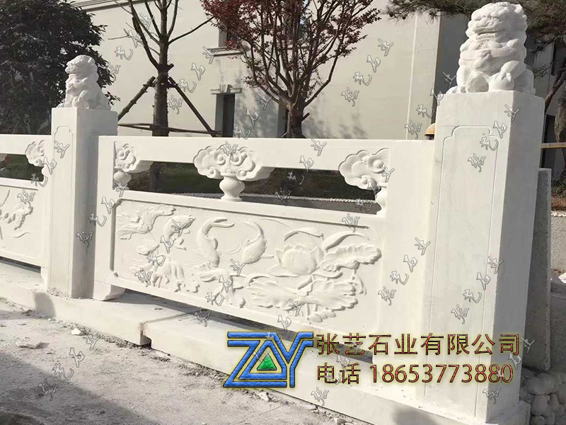 漢白玉獅頭石欄桿