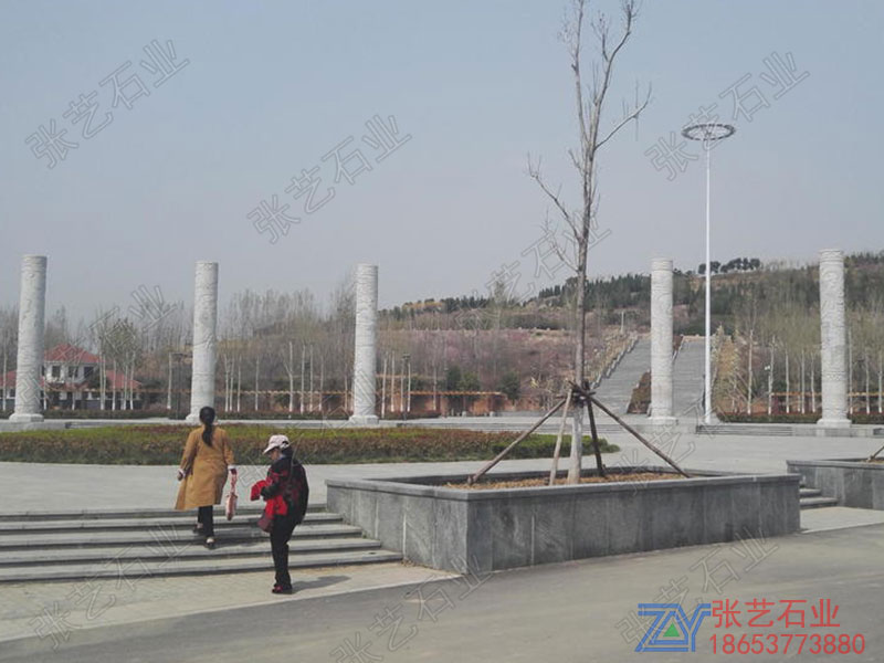 廣場(chǎng)文化柱安裝價(jià)格是多少錢