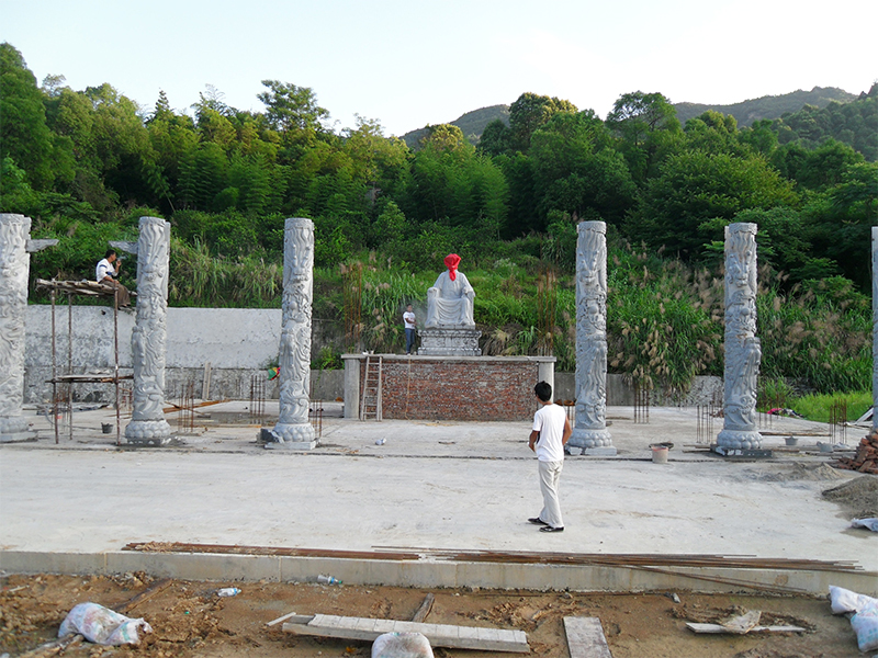 選購(gòu)石龍柱如何更加優(yōu)惠