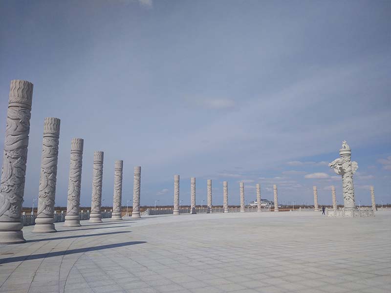 廣場(chǎng)石龍柱的優(yōu)勢(shì)