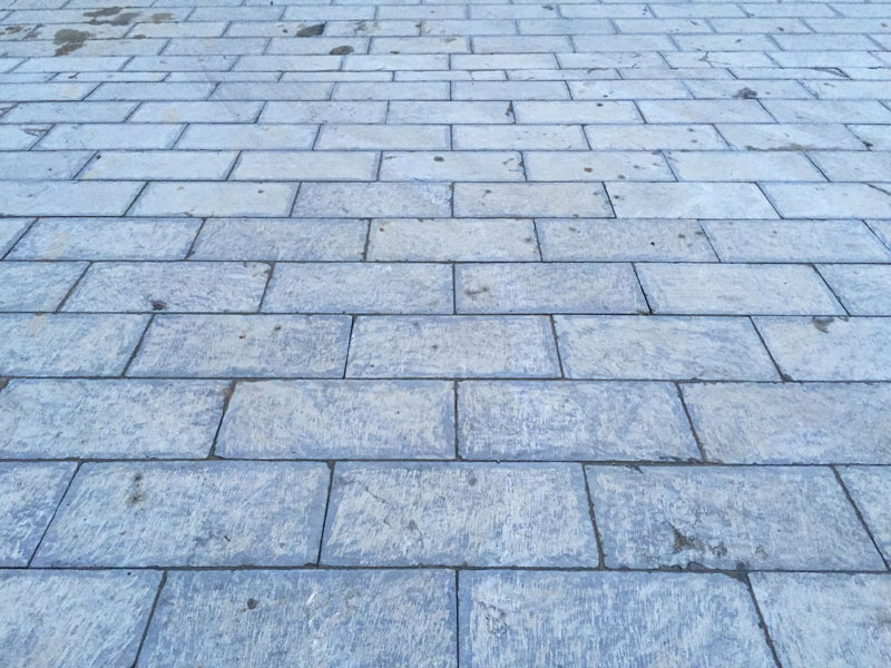 青石板材剁斧面鋪裝效果展示