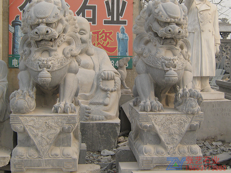 廣場(chǎng)石獅子 園林石雕動(dòng)物多少錢