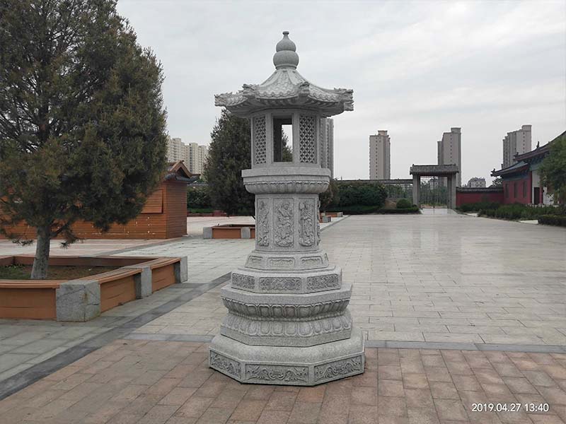 石雕燈塔-廣場石燈塔加工廠家