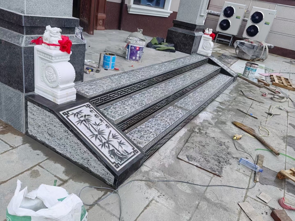 中式庭院青石臺階石